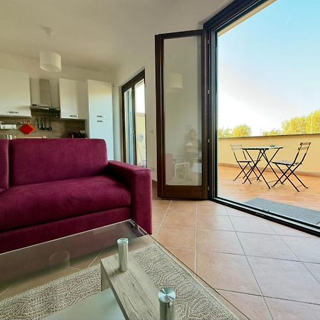 Lm Apartment Isola Fiumicino Exteriér fotografie
