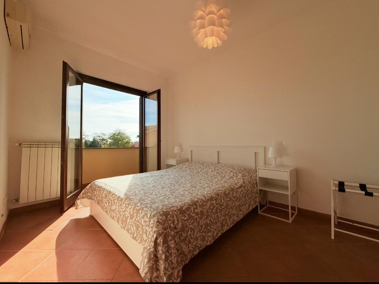 Lm Apartment Isola Fiumicino Exteriér fotografie